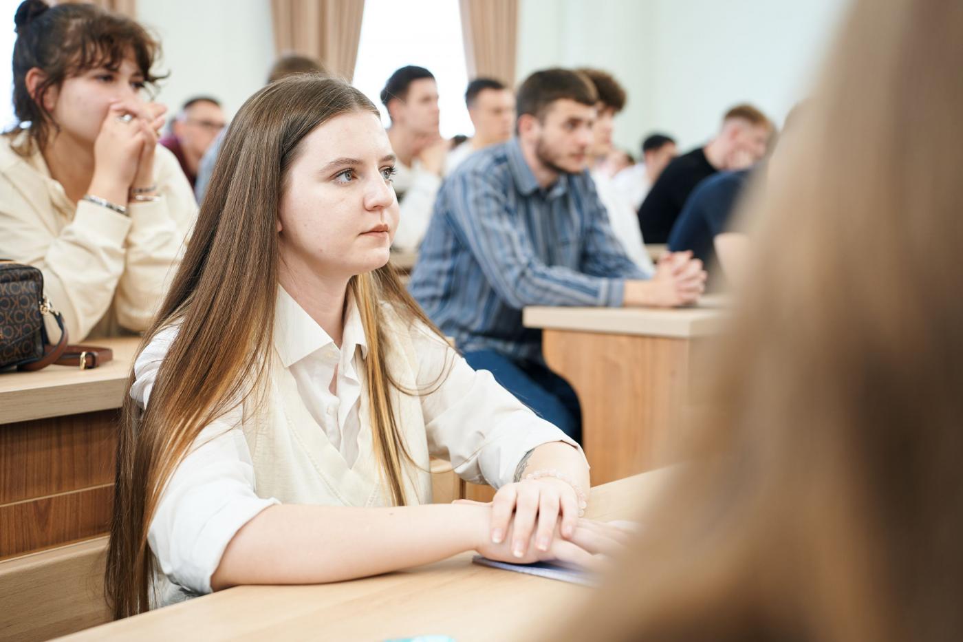 В БНТУ прошла диалоговая площадка с представителями ФГДИЭ и ФЭС